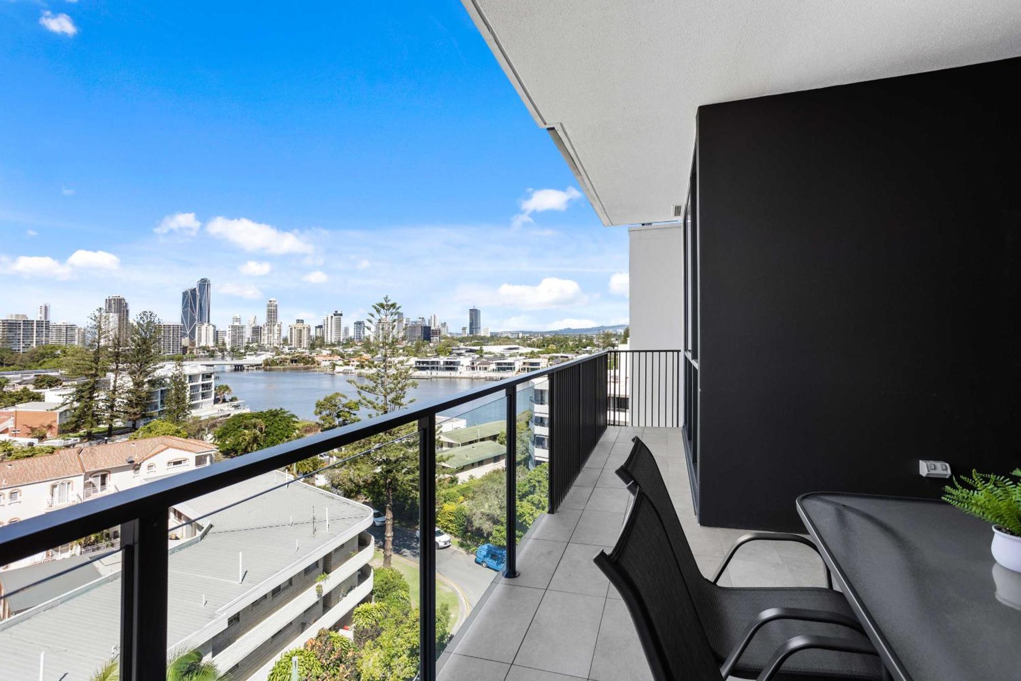 Peninsular Gold Coast Aparthotel Exterior foto
